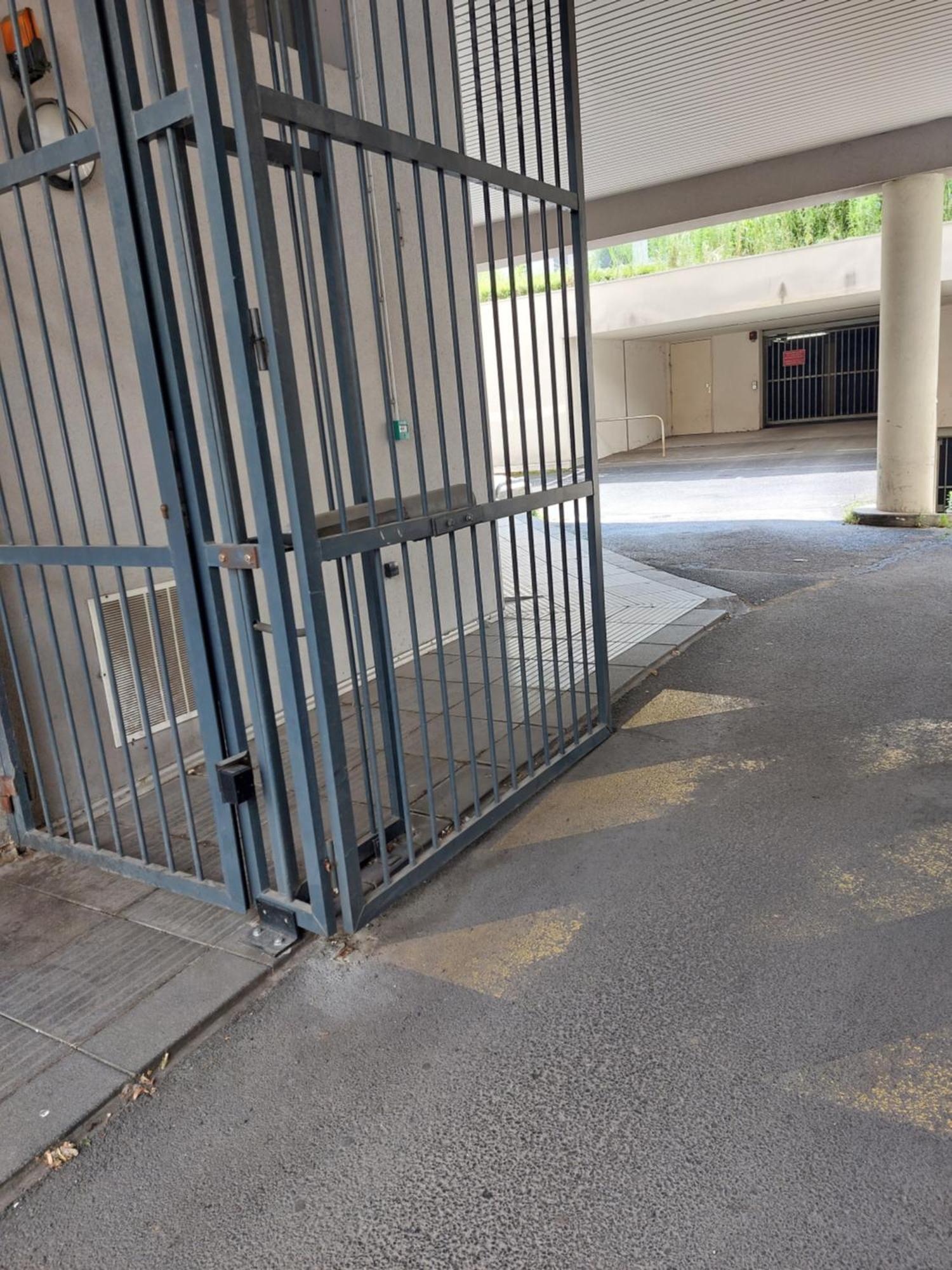 Hyper Centre ,Jolie Chambre Climatisee Avec Parking Securise Gratuit Клермон-Ферран Екстер'єр фото